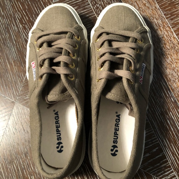 NWOT superga sneakers - Picture 3 of 4
